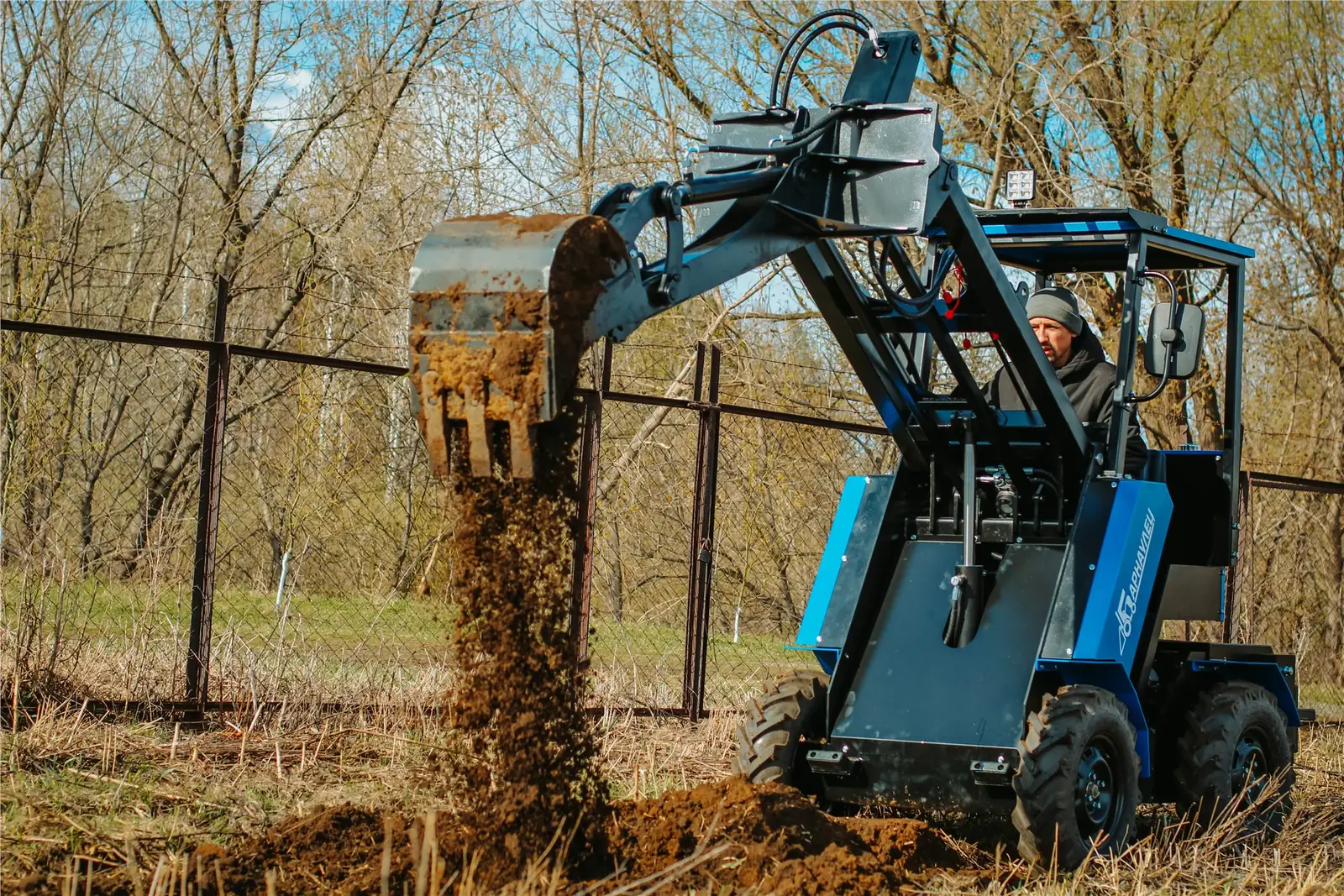 Барнаулец с грузом